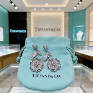 Tiffany & Co. Silver Floral Diamond Drop Earrings on Tiffany Blue Pouch